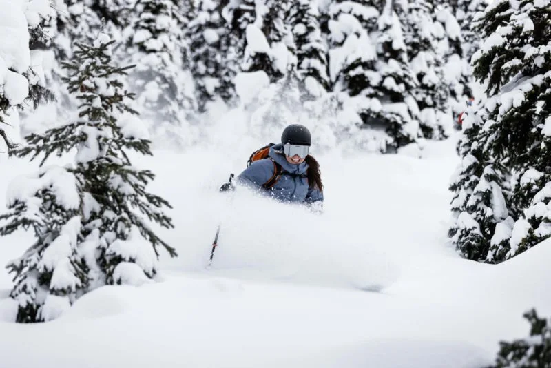 Selkirk Tangiers Heli Skiing winter skiing destination