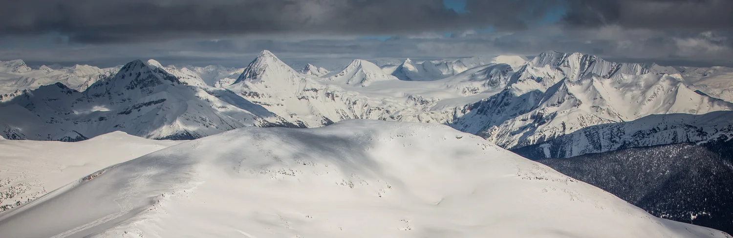 Silvertip Lodge winter skiing destination